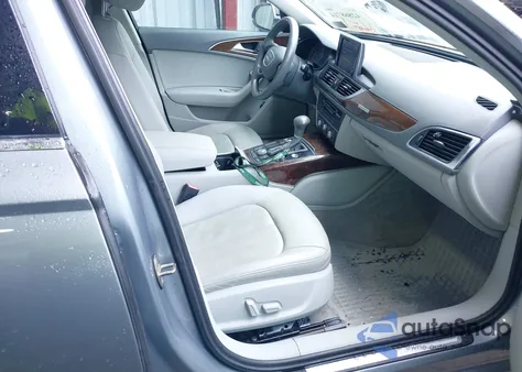 2013 Audi A6 3.0T Premium z USA, uszkodzony, nr VIN WAUGGAFC1DN109011